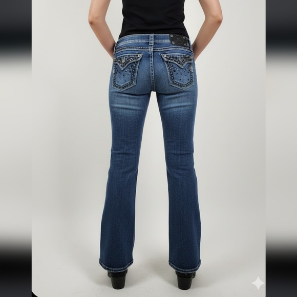 Miss Me women's JE5686FR flare boot low rise Western medium blue sz 29. - Picture 1 of 16